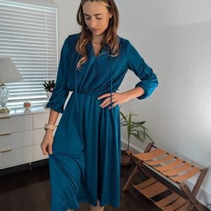 True vintage 70s dress